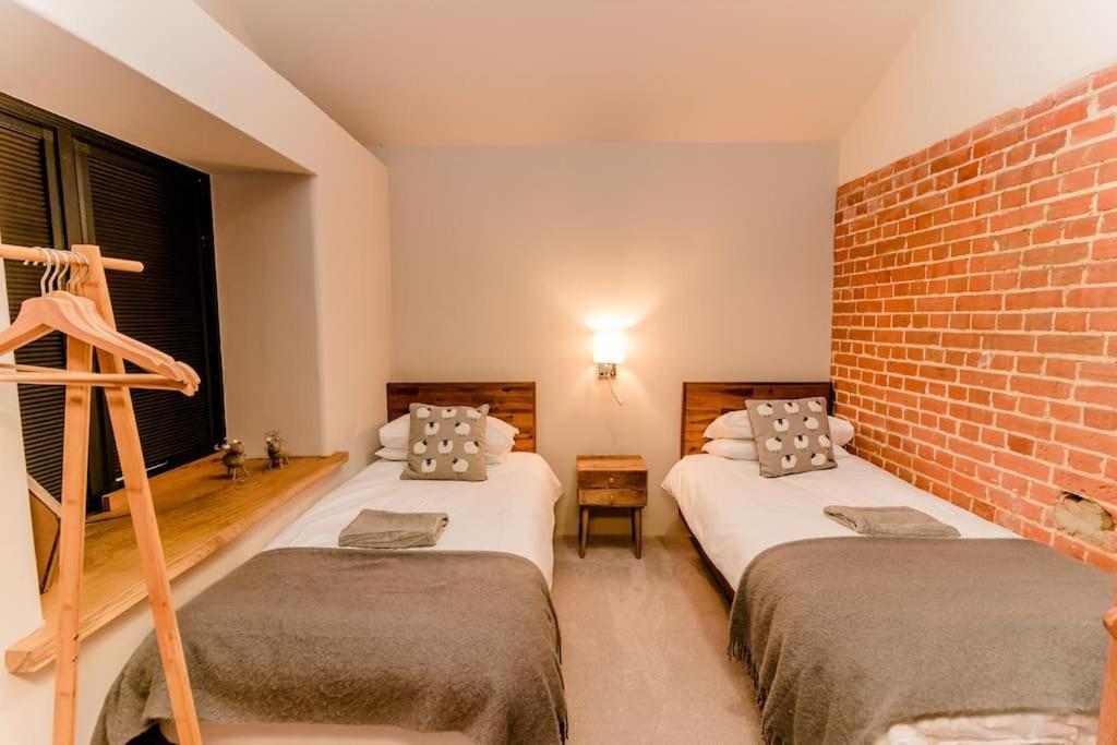 Beautiful Barn Conversion Close To The Broads Dilham Exterior photo