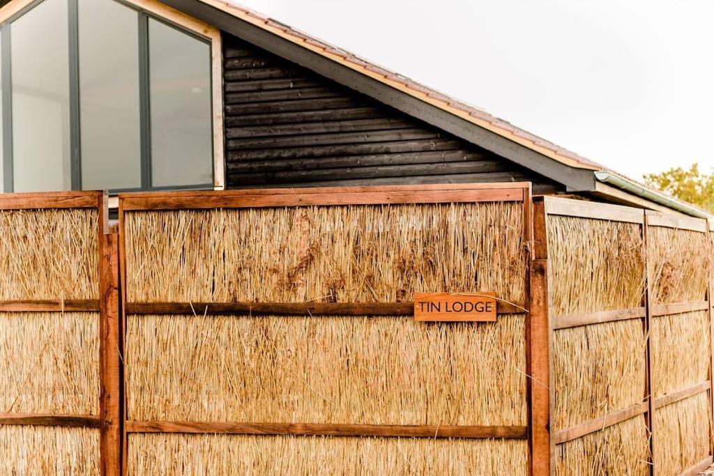Beautiful Barn Conversion Close To The Broads Dilham Exterior photo