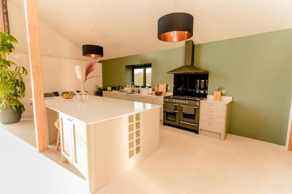 Beautiful Barn Conversion Close To The Broads Dilham Exterior photo