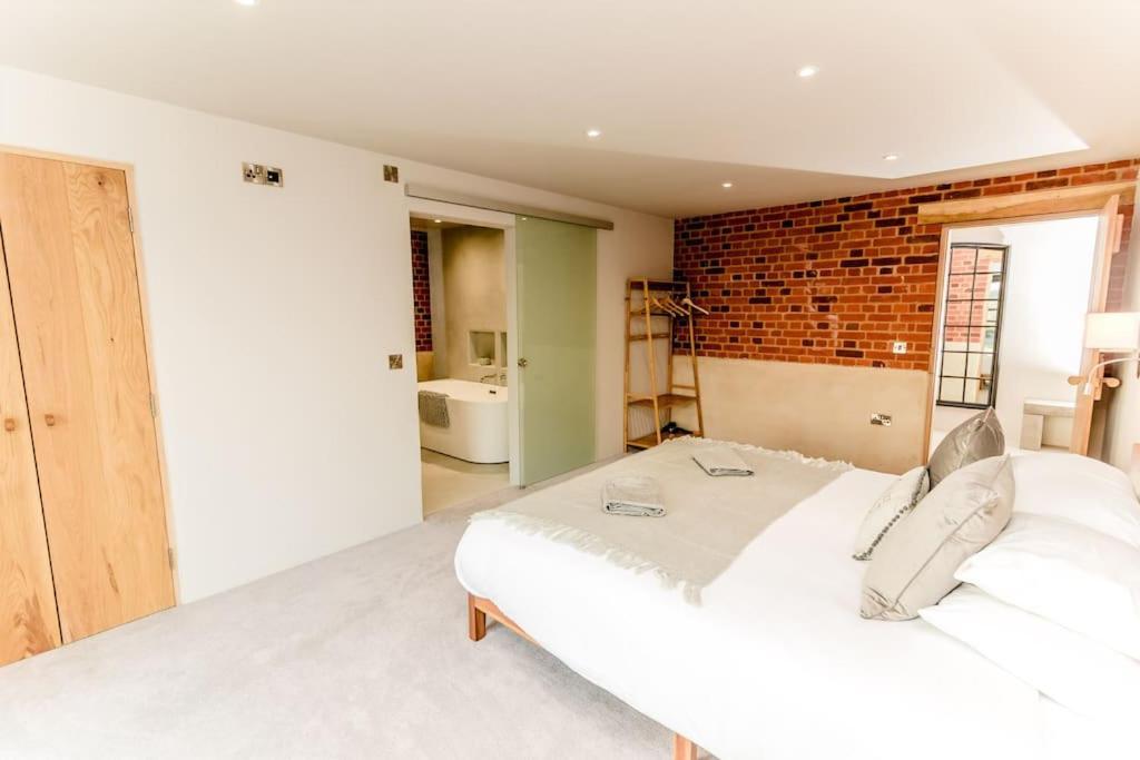 Beautiful Barn Conversion Close To The Broads Dilham Exterior photo